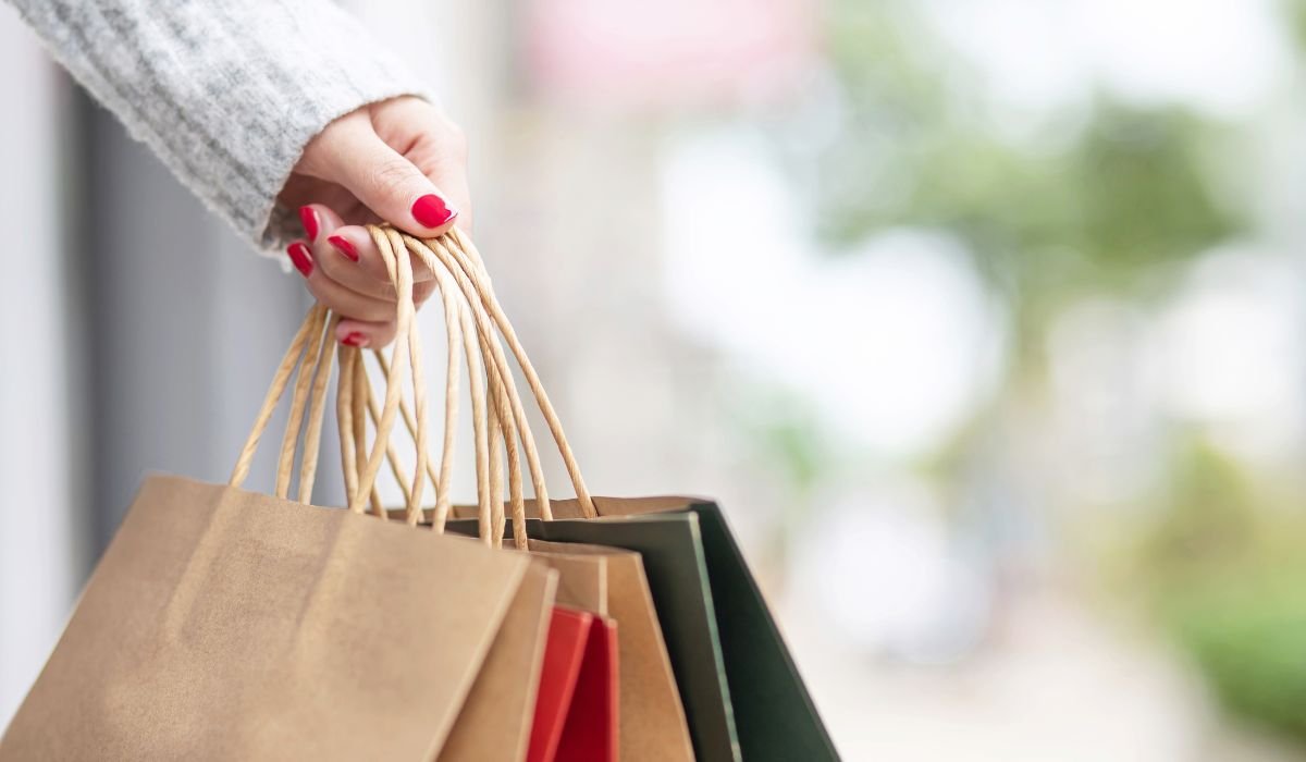 Bolsas de papel kraft personalizadas con logo para comercio