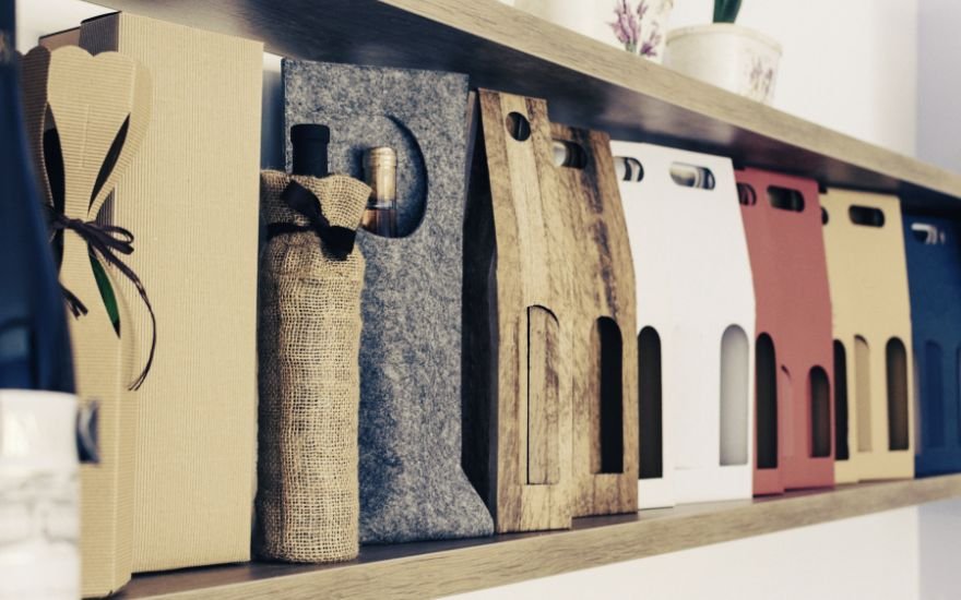 Bolsas de papel portabotellas personalizadas para vino y bodegas